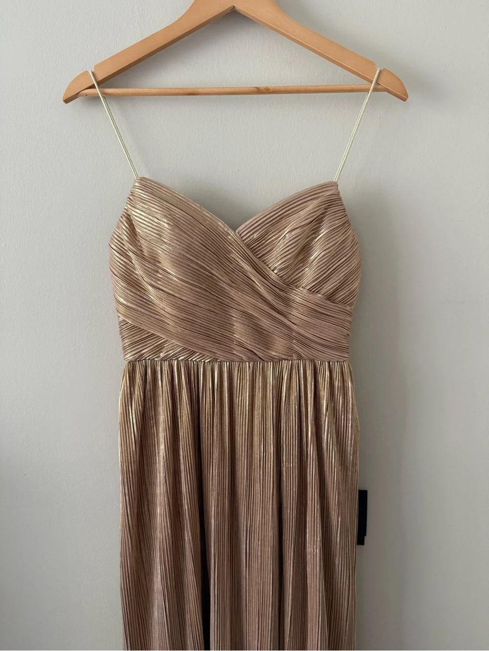 NWT - Ieena for Mac Duggal - Gold Metallic Ruched A Line Gown